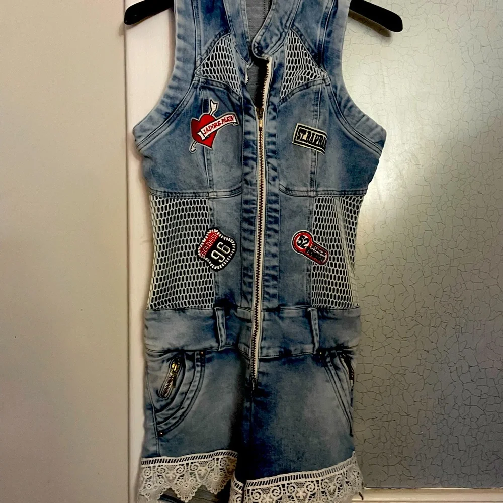 Romper - Picture 1 of 3